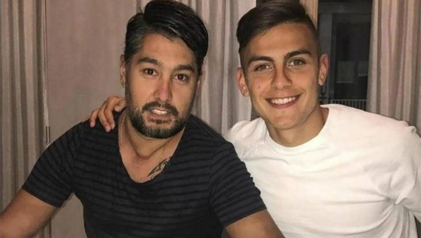 Un chat dejó expuesto al hermano de Dybala: lo acusan de robar un auto