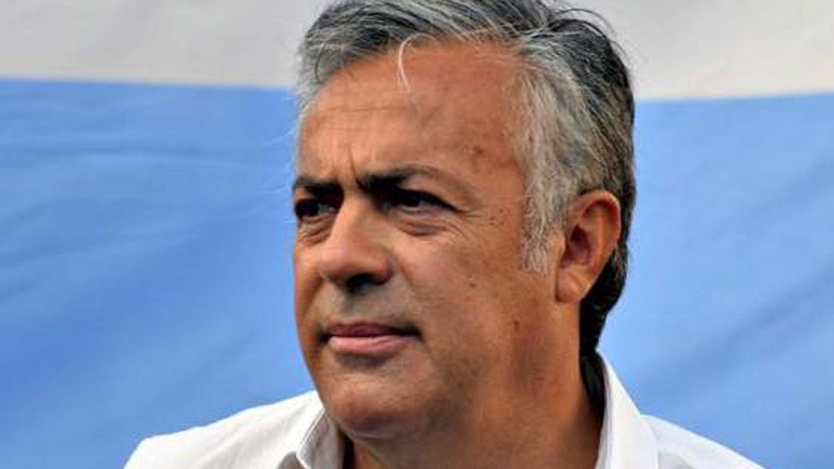 Alfredo Cornejo permanece internado desde el sábado por la noche.