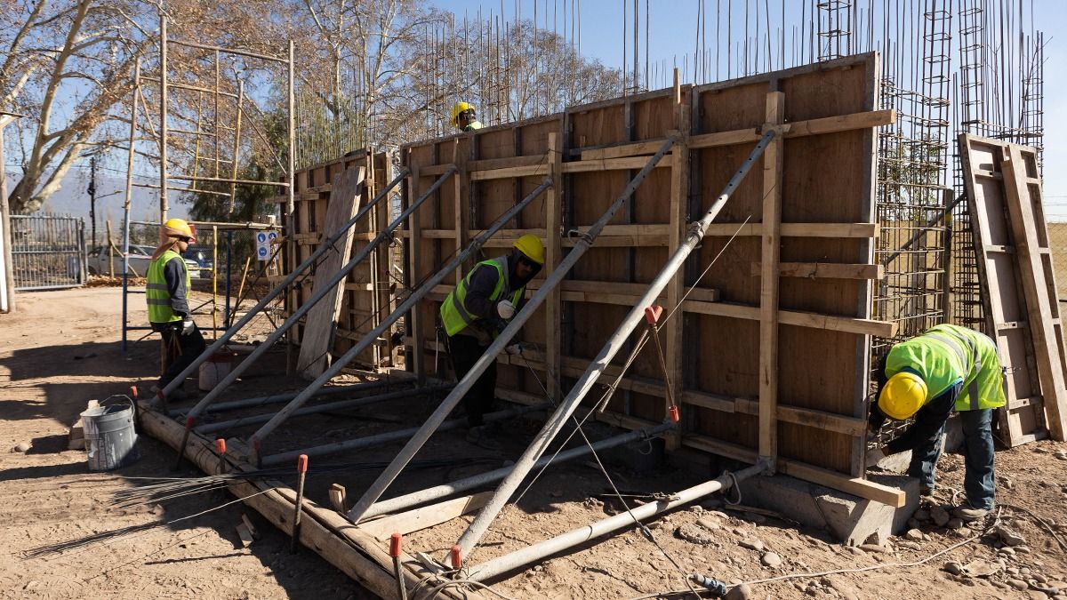 El costo de construcción sigue estable, ahora de la mano de un leve ascenso de los precios de algunos materiales El costo de construcción sigue estable, ahora de la mano de un leve ascenso de los precios de algunos materiales