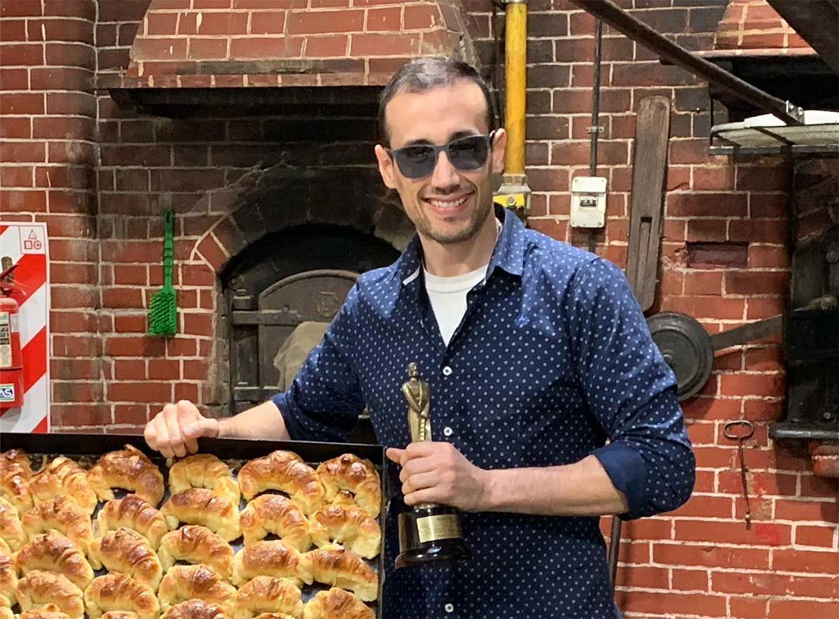 Juan Manuel Alfonso Rodríguez, de 31 años, se clasificó a la semifinal del Panettone World Championship, y busca sponsors para poder afrontar la fase final.
