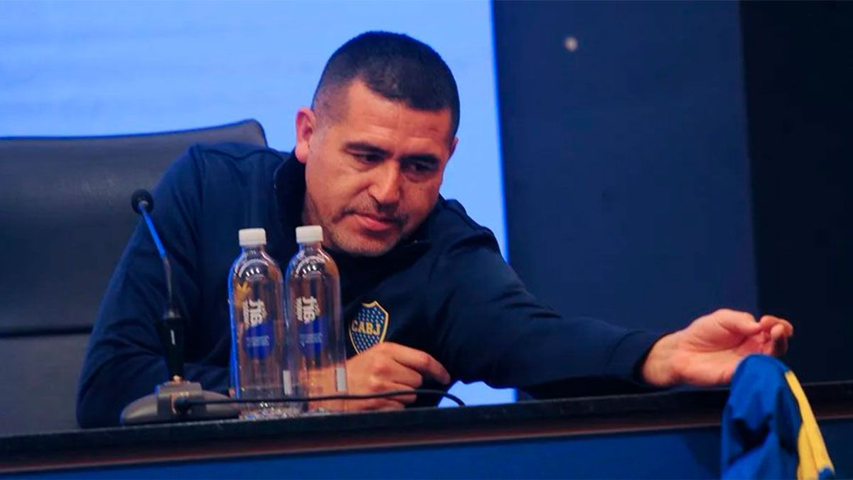 Riquelmen volverá a vestir la camiseta "Xeneize" para su homenaje después de ocho años y medio sin pisar un campo de fútbol.