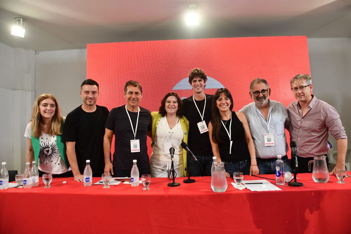 La UCR, con Martín Lousteau a la cabeza, le hizo un fuerte reclamo al presidente de la Cámara de Diputados.