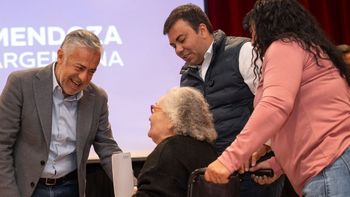 Alfredo Cornejo afirmó que se terminó el calvario de las familias para poder escriturar sus casas
