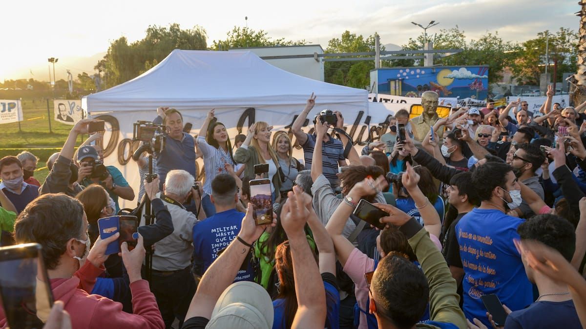 En fotos: cómo se vivió en Mendoza el Día de la Lealtad Peronista