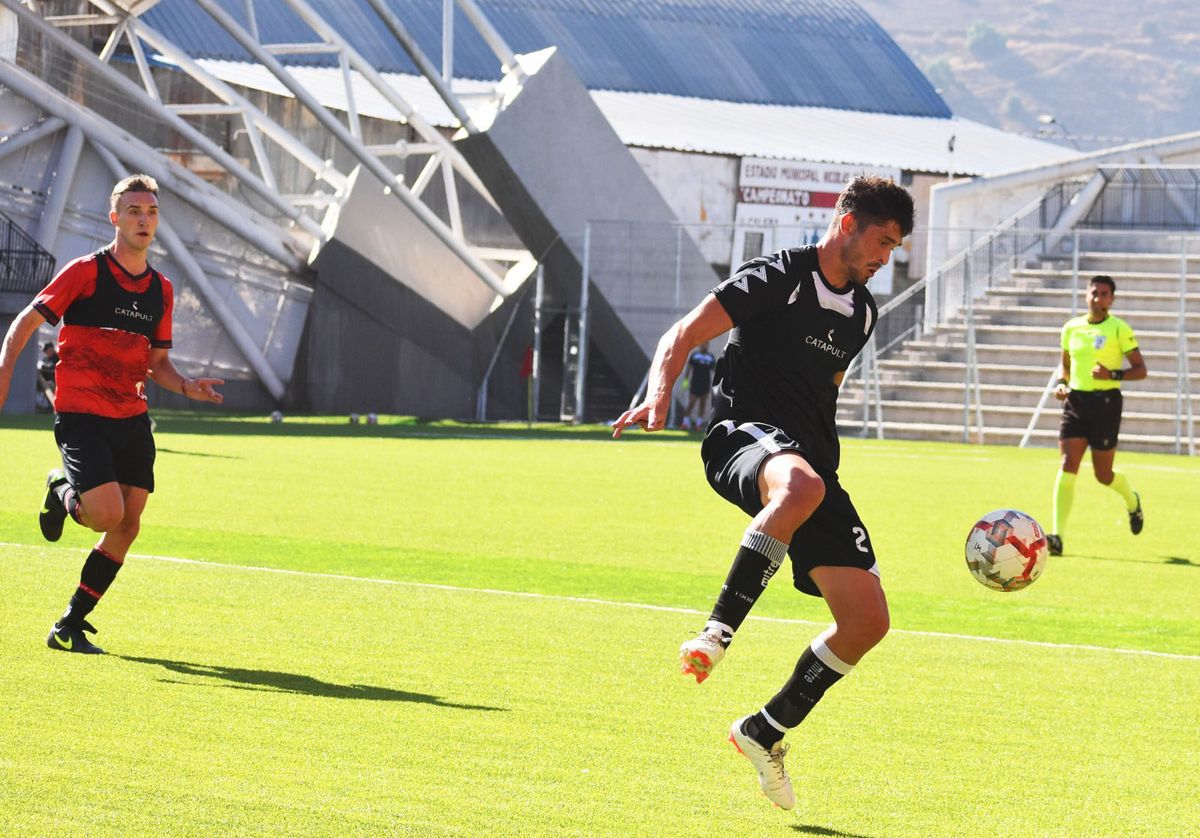 Mondino analizó el trabajo de pretemporada. El Lobo debutará el próximo sábado 8 de febrero a las 20.30 de local frente a Estudiantes de Río Cuarto. Mondino analizó el trabajo de pretemporada. El Lobo debutará el próximo sábado 8 de febrero a las 20.30 de local frente a Estudiantes de Río Cuarto.