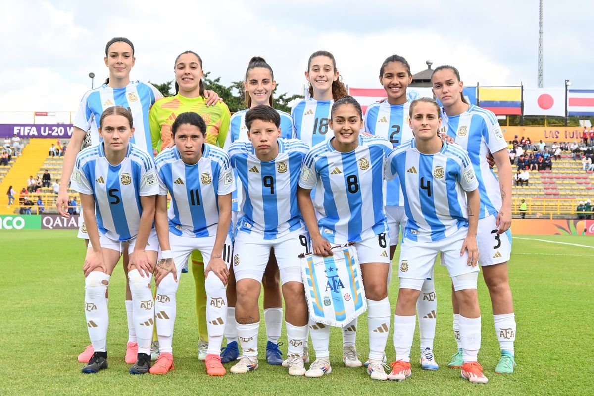 La formación de la Selección argentina femenina que avanzó en el Mundial Sub 20 femenino.