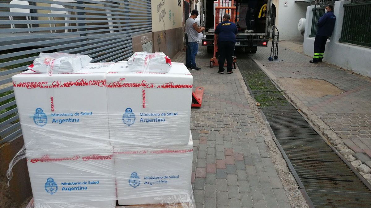 Alrededor de 30.000 dosis de Sputnik V llegaron a Mendoza
