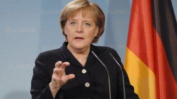 La popularidad de Merkel cae por la crisis de los refugiados
