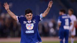 Maradona en estado puro: No hay ni habrá otro gran capitán como yo