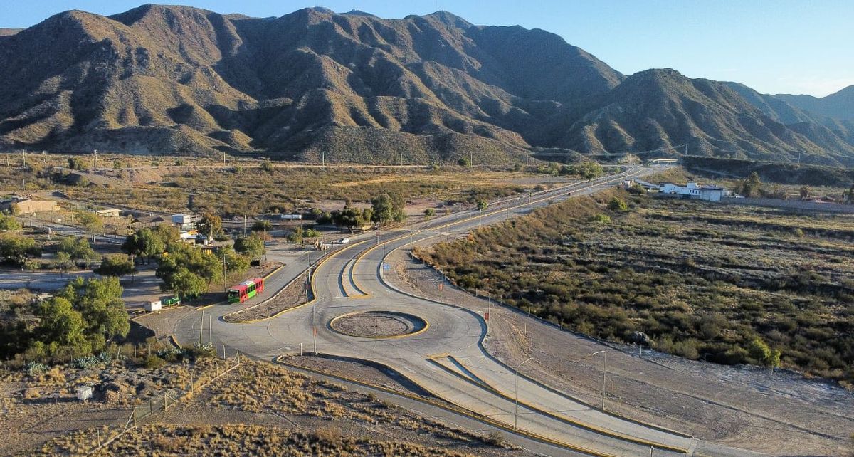 El desarrollo de Mendoza hacia la zona de Papagayos aún debe terminar de organizarse. El desarrollo de Mendoza hacia la zona de Papagayos aún debe terminar de organizarse.