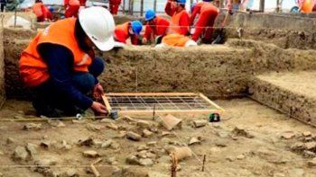 Hallan restos arqueológicos en el centro de La Paz