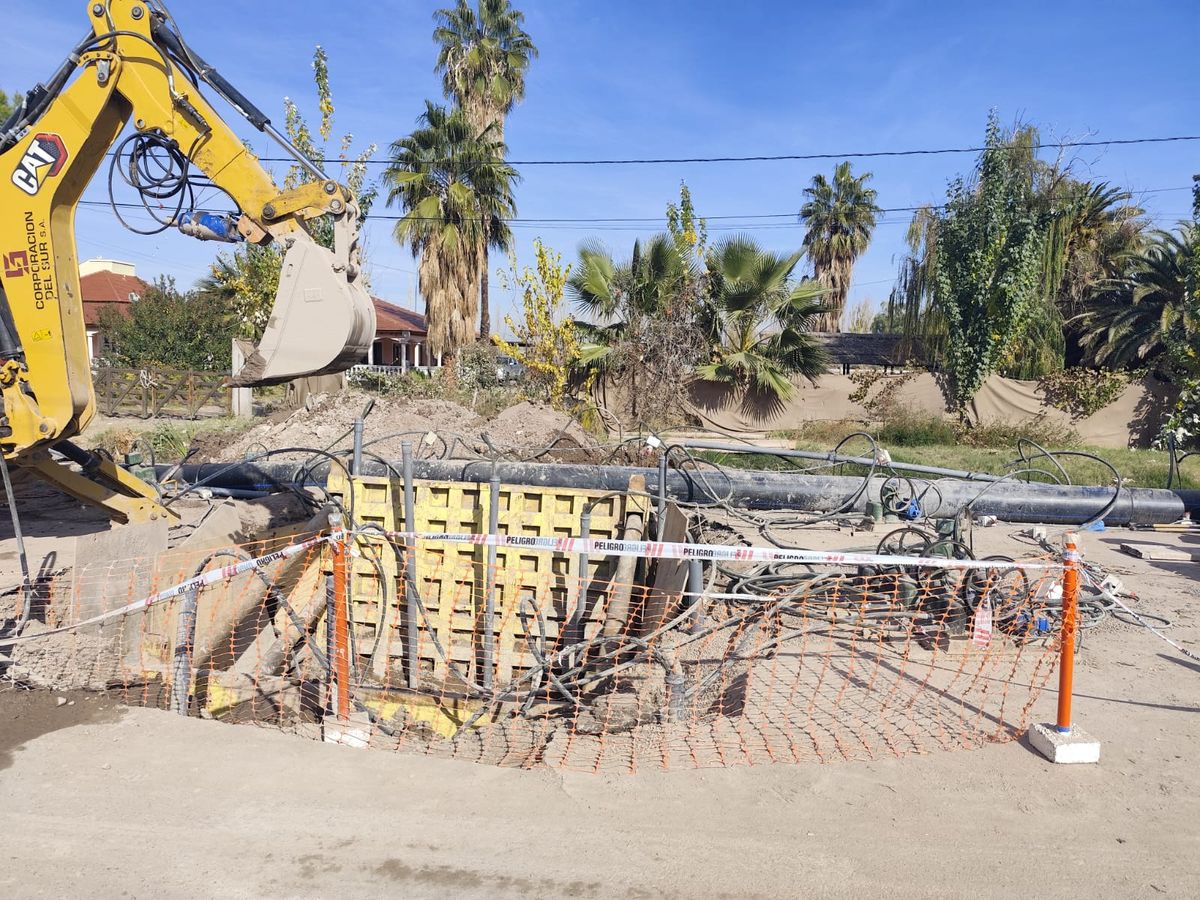 Las máquinas en pleno trabajo. Las máquinas en pleno trabajo.