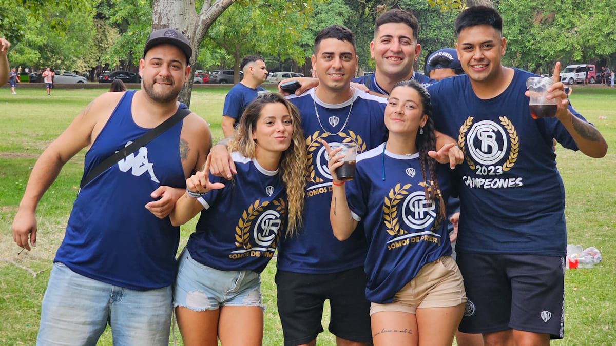 La previa se disfrutó a pleno en el Parque (UNO/Nicolás Ríos) La previa se disfrutó a pleno en el Parque (UNO/Nicolás Ríos)