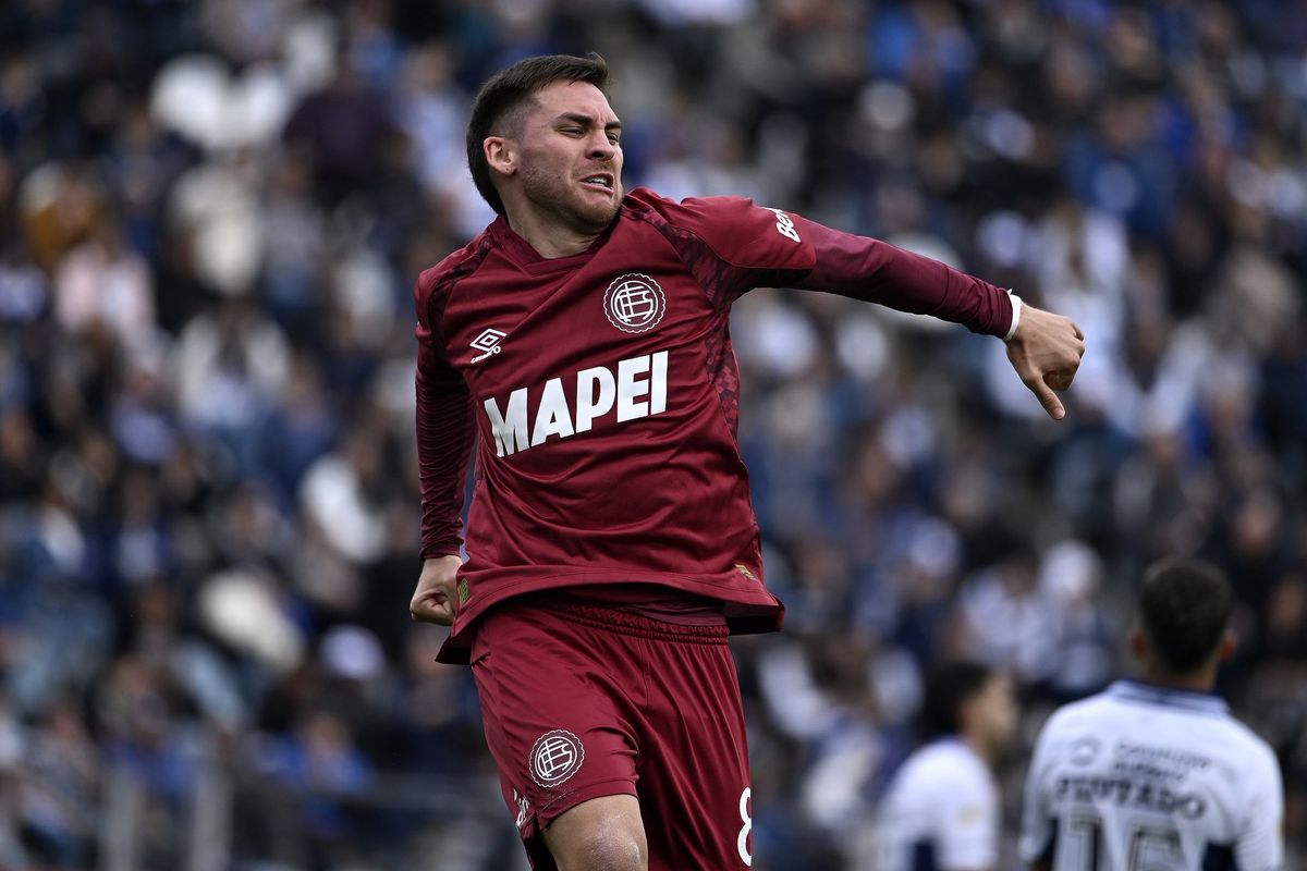 Lanús está en la punta