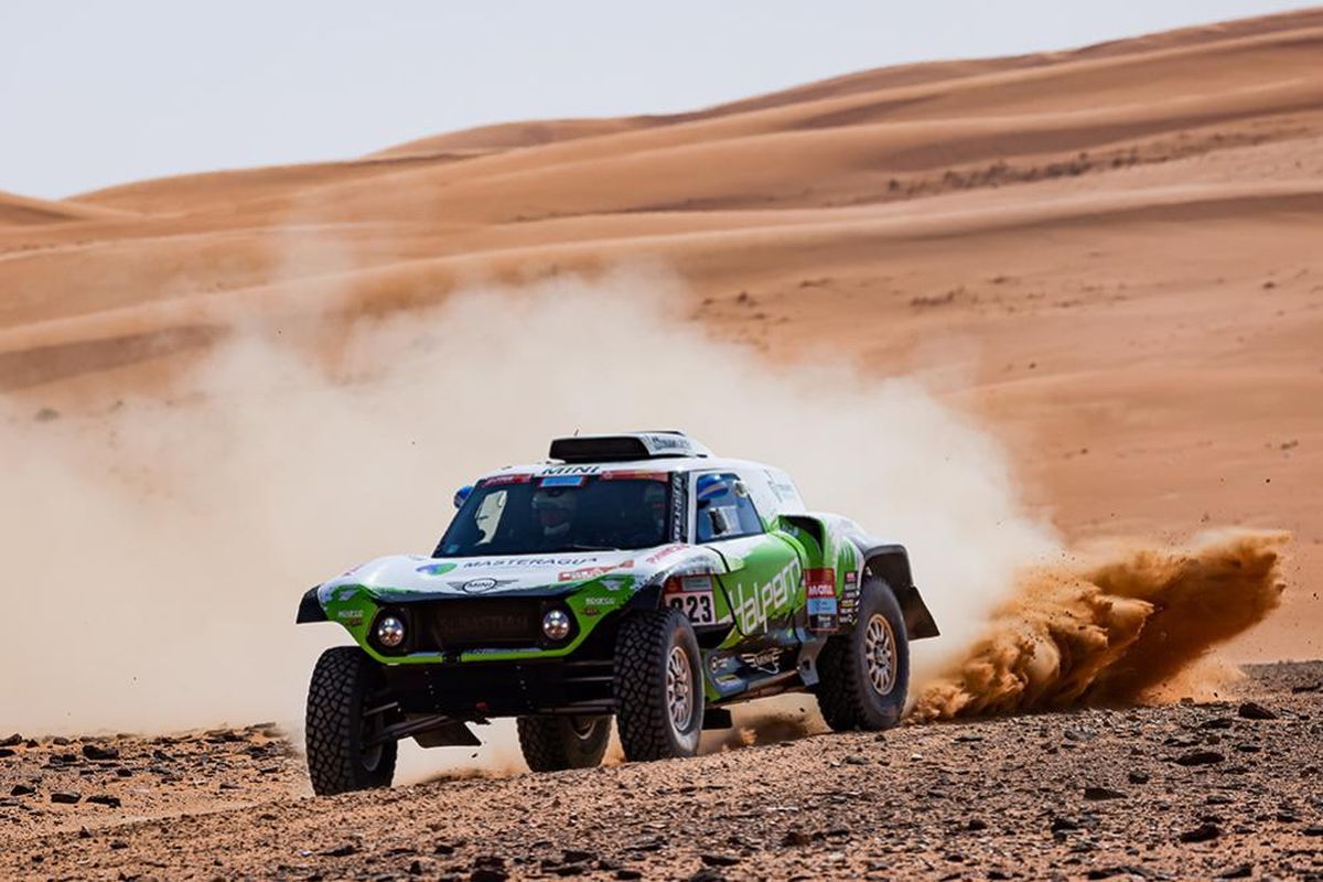 Sebasti&aacute;n Halpern se ubic&oacute; otra vez en el top 10 del Dakar