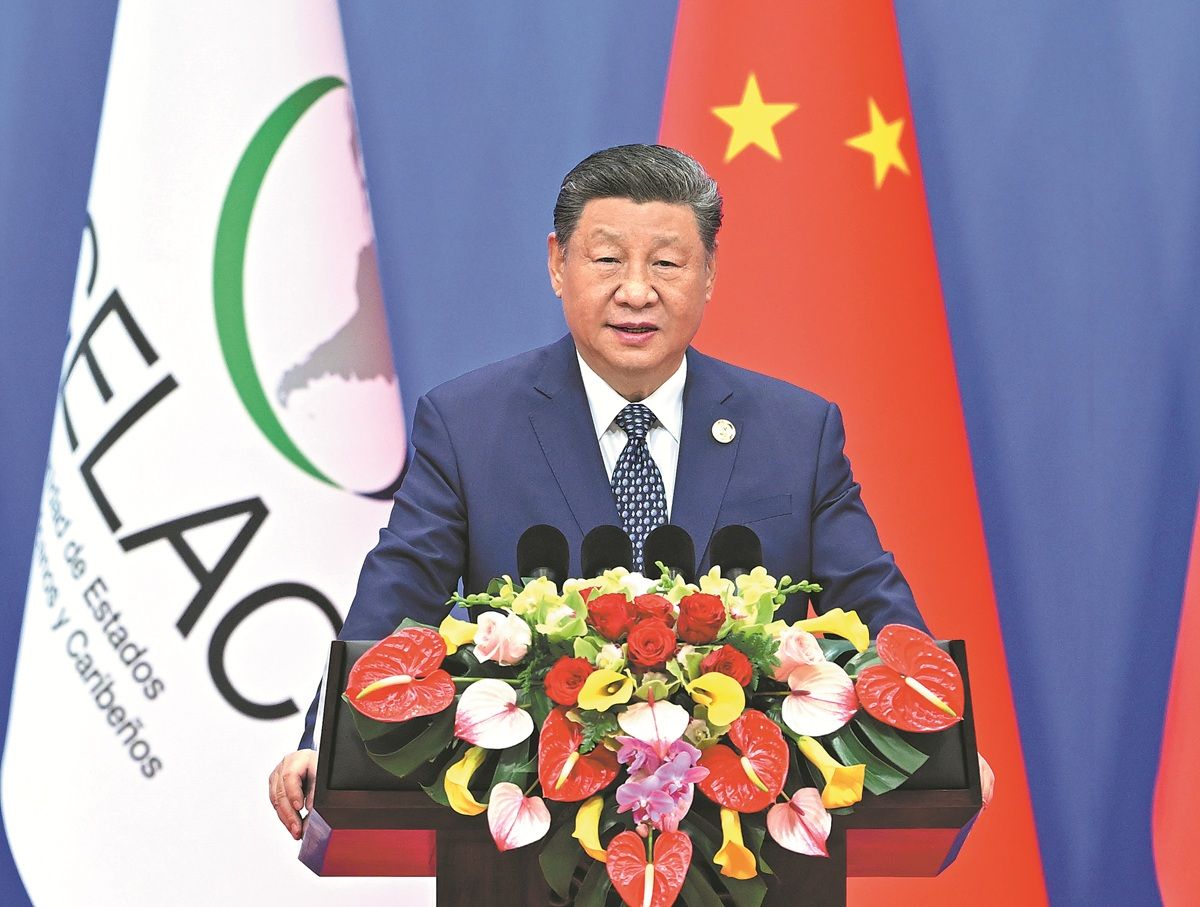 El presidente chino, Xi Jinping, asiste a la ceremonia inaugural de la cuarta reunión ministerial del Foro China-CELAC (Comunidad de Estados Latinoamericanos y Caribeños) y pronuncia un discurso de apertura en el Centro Nacional de Convenciones de China, en Beijing, el 13 de mayo. YIN BOGU / XINHUA &nbsp;