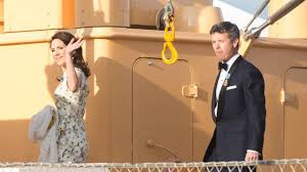 Los reyes de Dinamarca ya están en altamar a bordo de su superyate.