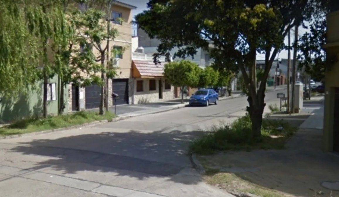 En esta cuadra de un barrio de Merlo se produjo el intenjto de asalto de motochorro a un Policía de la Ciudad