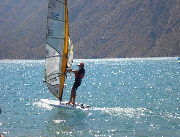 Presencia local en el Sudamericano de windsurf
