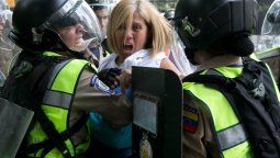 Marchas contra Nicolás Maduro terminaron con violencia y represión