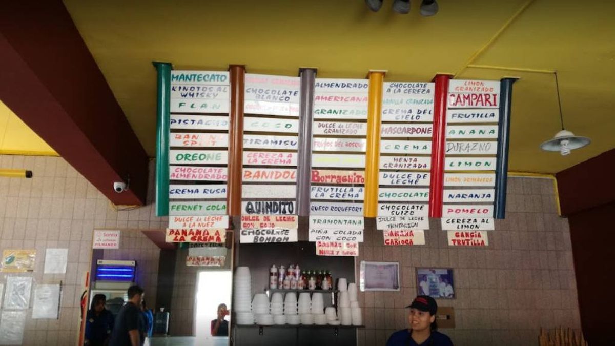 Helado de Campari, una innovación. Luego se fueron incorporando otros aún más raros. Helado de Campari, una innovación. Luego se fueron incorporando otros aún más raros.