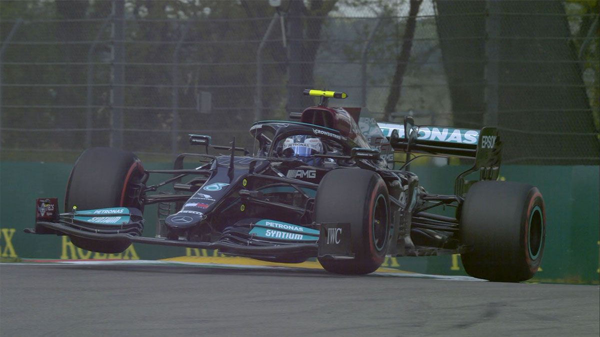 Bottas pulverizó a todos en Imola