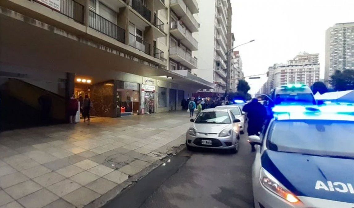 La Justicia investiga las circunstancias en que se produjo la tragedia y por qué la menor estaba sola. La familiar es oriunda de Mar del Plata.