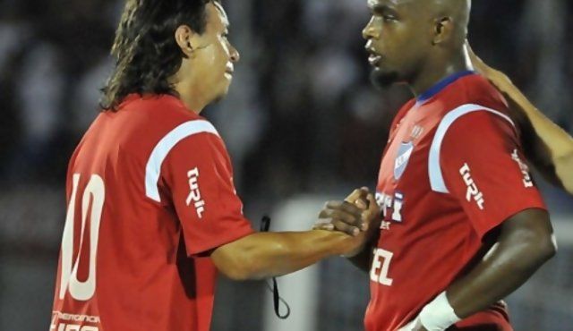 Marcelo Gallardo y el Morro García juntos en Nacional.