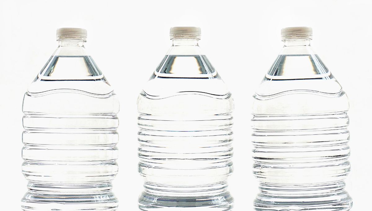 Paso a paso para convertir una botella de plástico en una girnalda