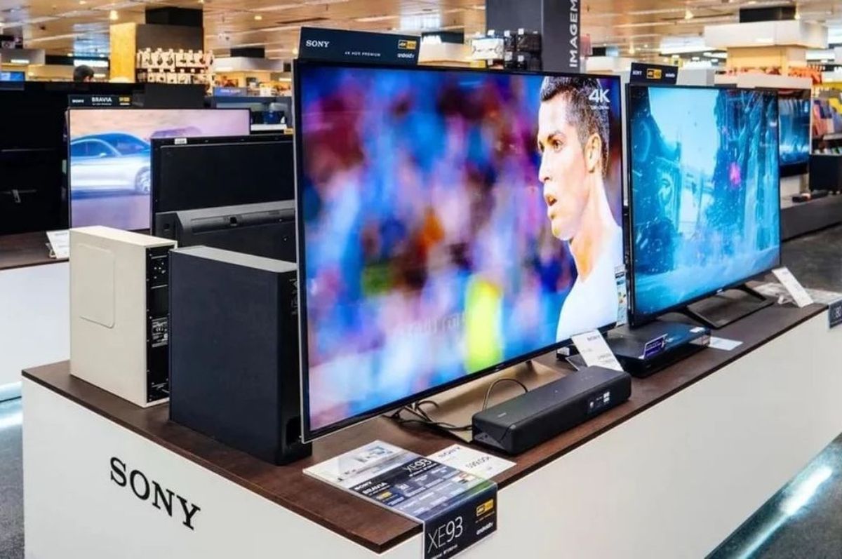 Economía. Ahora 30: televisores, aire acondicionados y celulares en cuotas. 