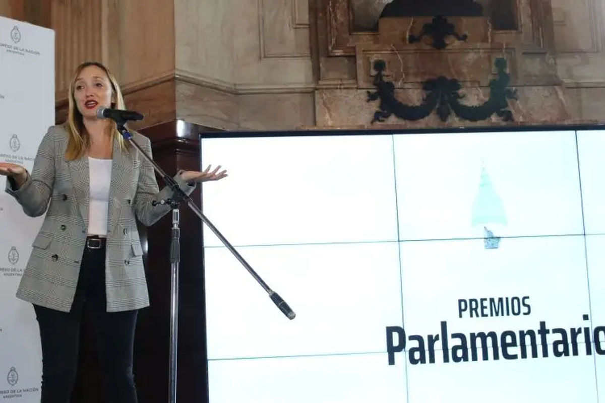 La senadora nacional Anabel Fernández Sagasti recordó que cuando tenía 26 años llegó al Congreso como diputada. La senadora nacional Anabel Fernández Sagasti recordó que cuando tenía 26 años llegó al Congreso como diputada.