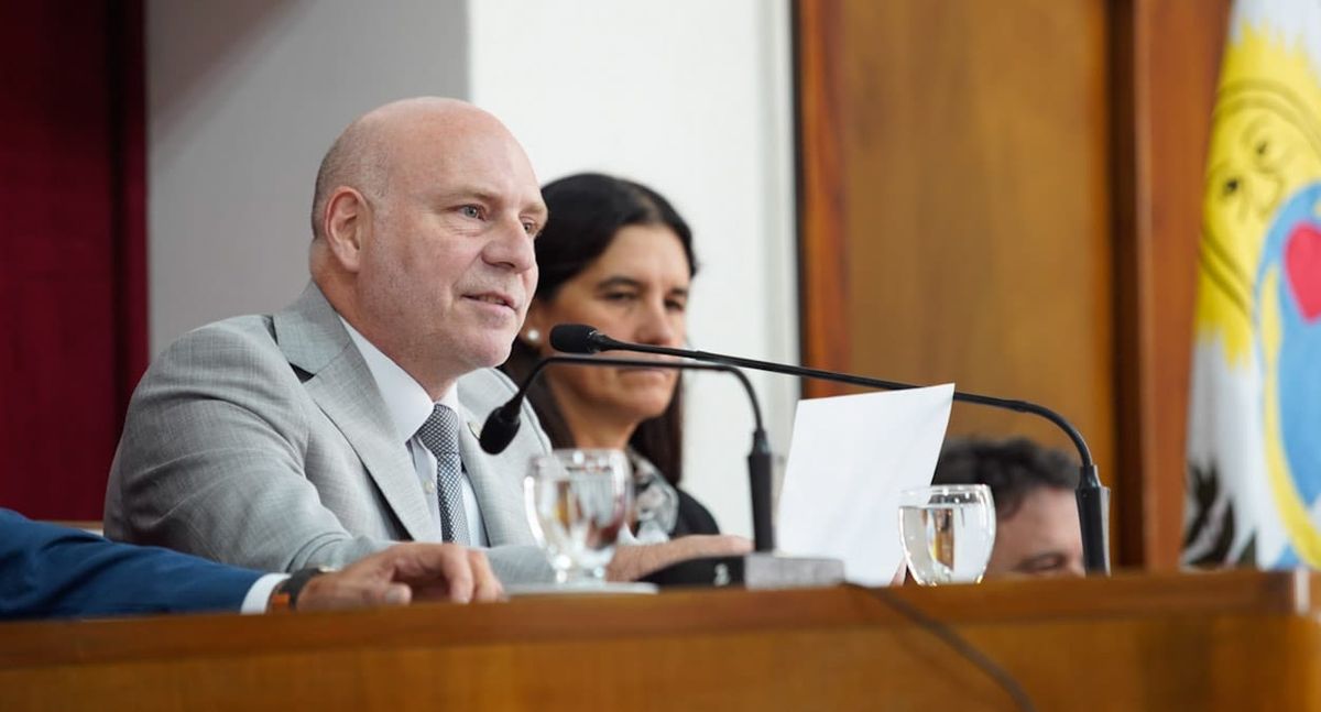 Dalmiro Garay y Teresa Day, jueces de la Corte y miembros del Jury. Dalmiro Garay y Teresa Day, jueces de la Corte y miembros del Jury.