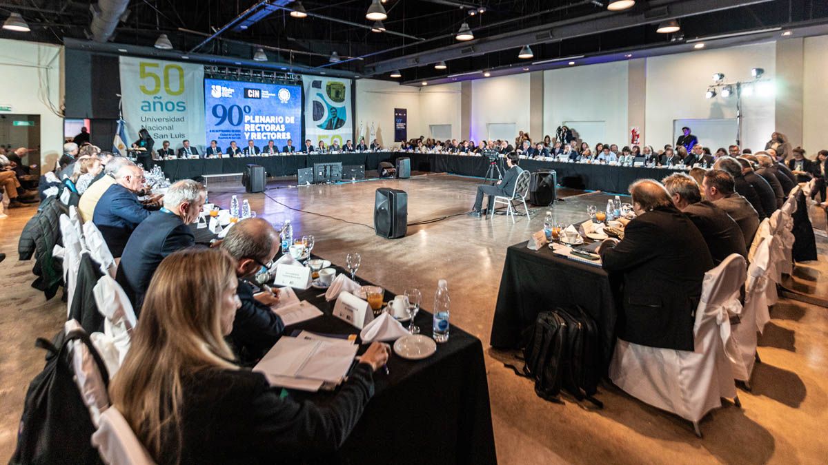 El plenario de autoridades universitarias se realizó en San Luis.