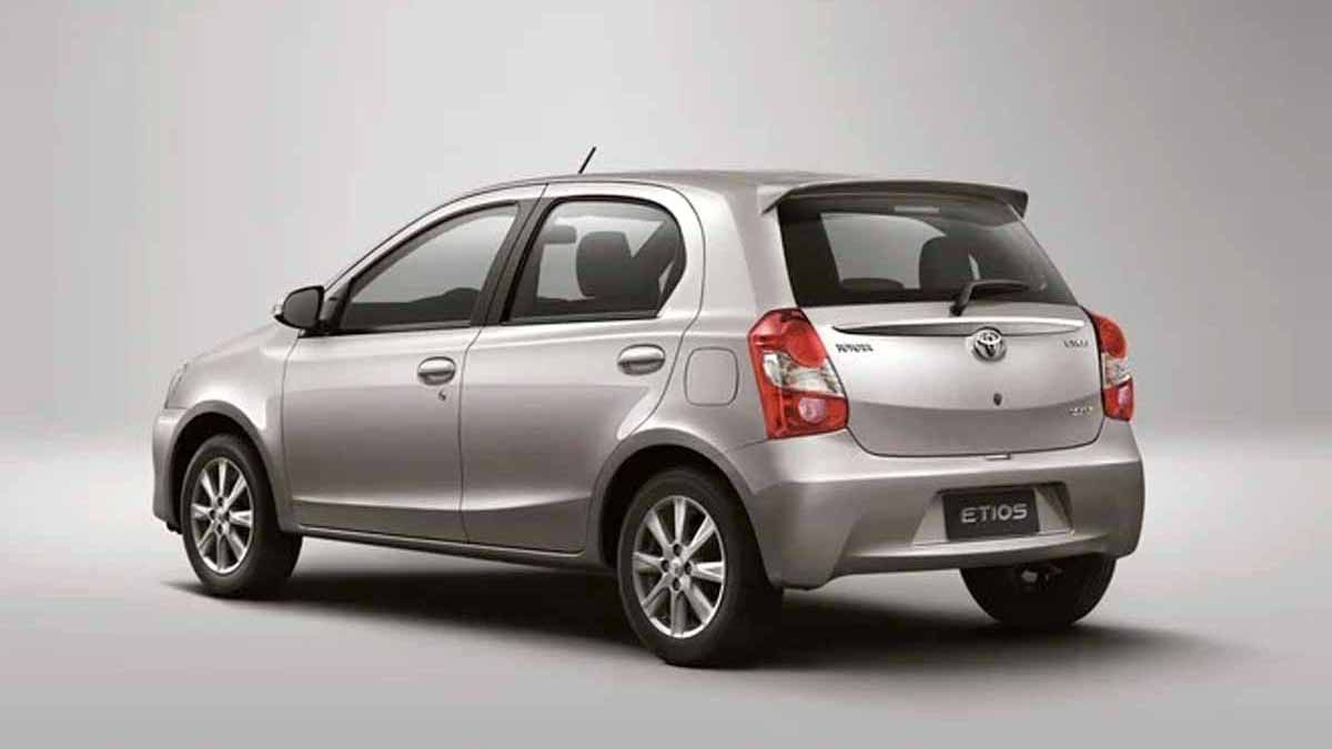 El Toyota Etios es uno de los pocos autos importados que están entre los más vendidos del país. El Toyota Etios es uno de los pocos autos importados que están entre los más vendidos del país.