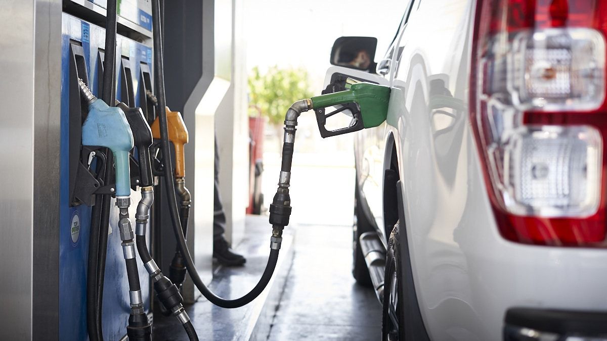 Marzo arrancará con las naftas más caras.