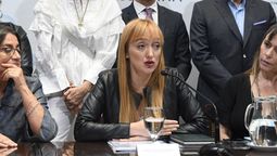 La senadora Anabel Fernández Sagasti defendió su proyecto de inhibir y recusar a jueces que no tengan perspectiva de género. De muestra de que hay jueces que no la tienen en sus sentencias citó un fallo del juez José Valerio.