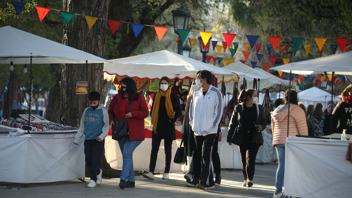 Covid en Mendoza: 17 muertos y 418 nuevos contagios según el último reporte