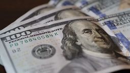 El dólar blue hoy en Mendoza se vendió a $293, cuatro pesos menos que a comienzos de la primera semana de julio.