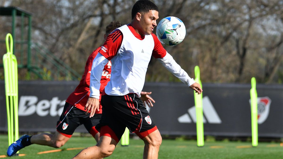 Juanfer Quintero, uno de los mimados por Gallardo en River.