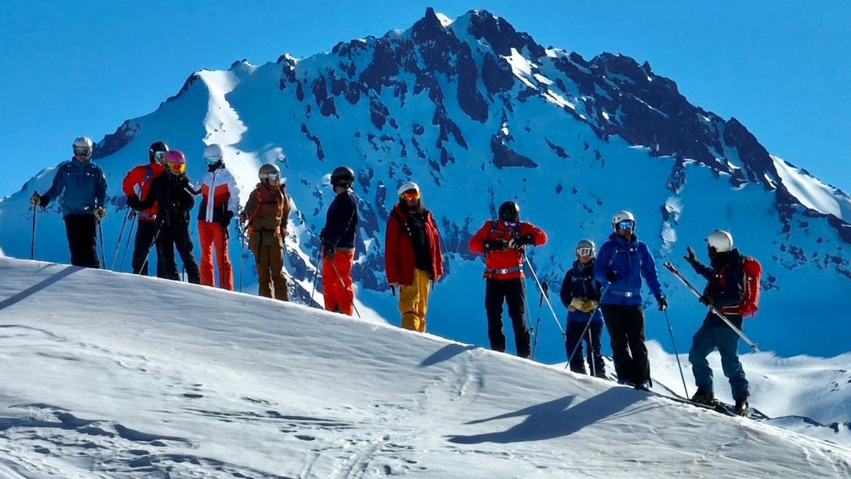 El Azufre es uno de los más recientes atractivos de la nieve en Malargüe, que convoca principalmente a turistas extranjeros. El Azufre es uno de los más recientes atractivos de la nieve en Malargüe, que convoca principalmente a turistas extranjeros.