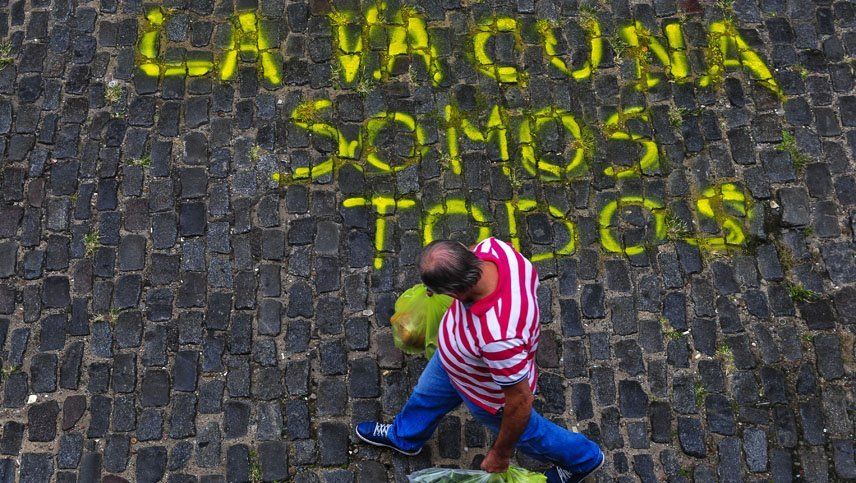 Se confirmaron 2.400 casos de Covid-19 y ya son más de 1.200 los fallecidos en el país