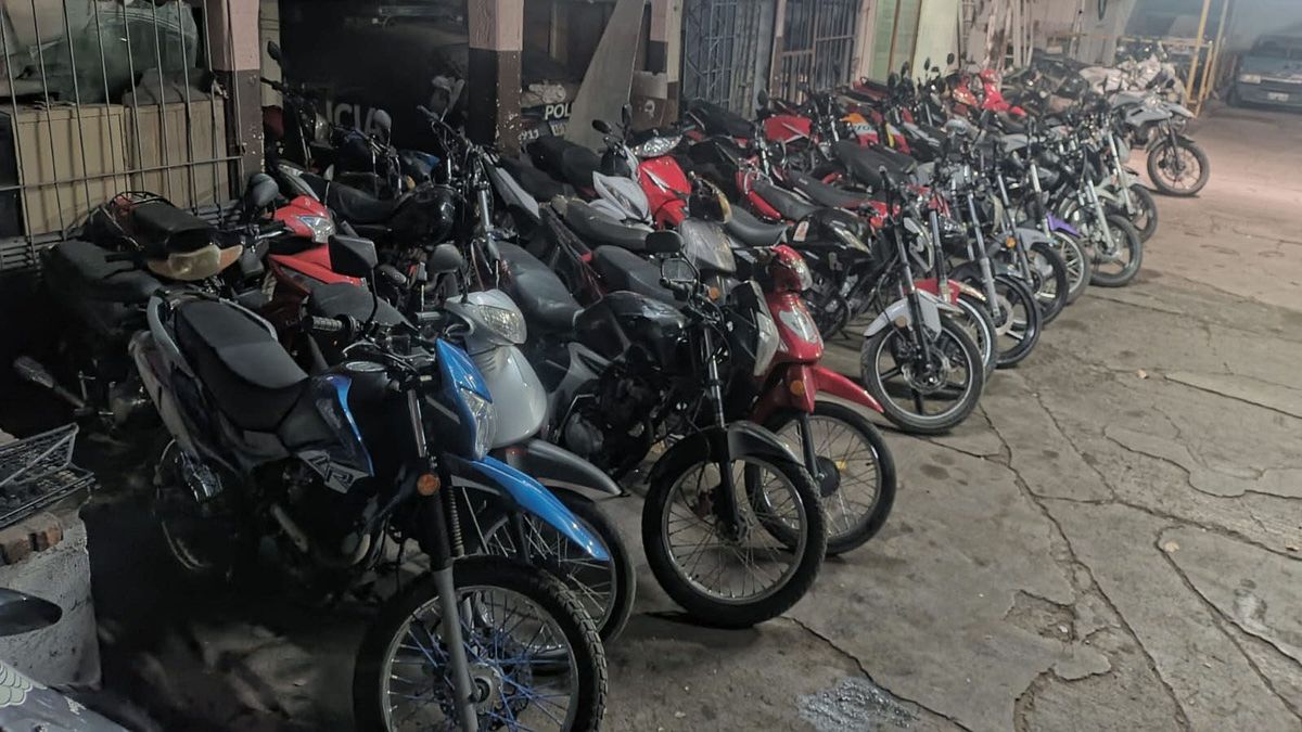 La Policía secuestró 41 motos que eran usadas por los grupos stunt en el Gran Mendoza