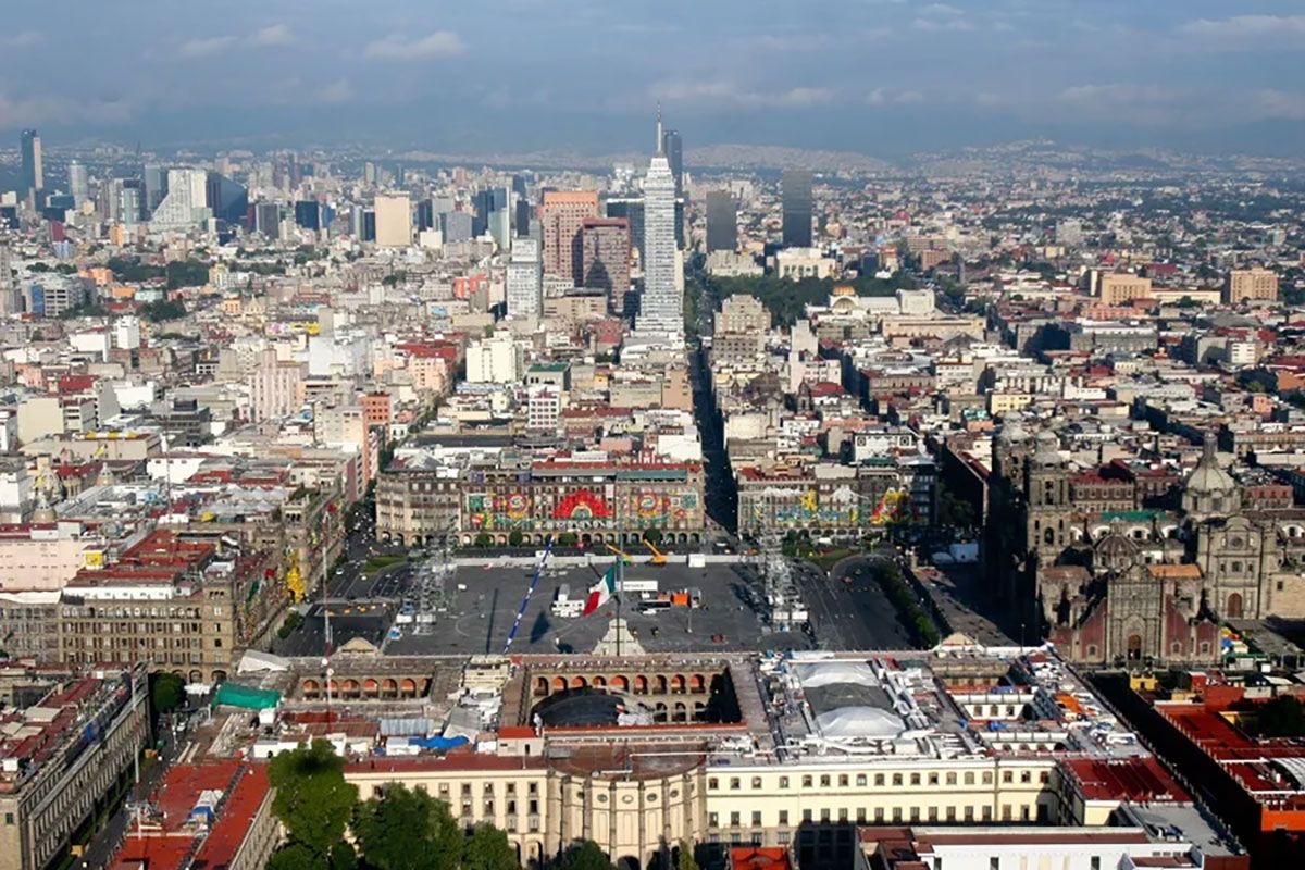 Vista panorámica del Zócalo de Ciudad de México (Archivo). Crédito: EFE/Isaac Esquivel.