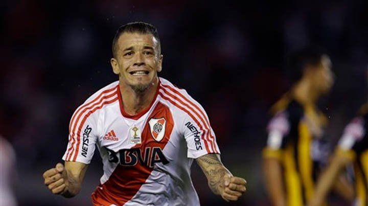 Ovación Monumental: D´Alessandro se sacó la mufa en su gran noche
