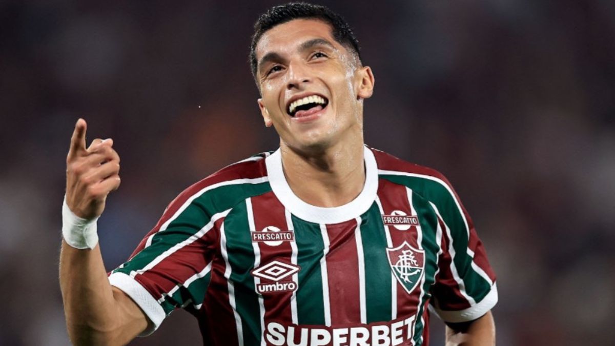 Boca va a la carga por otro atacante tras la caída del pase de Hinestroza