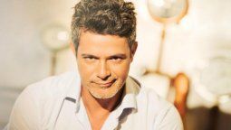 Impactante foto de Alejandro Sanz maquillado