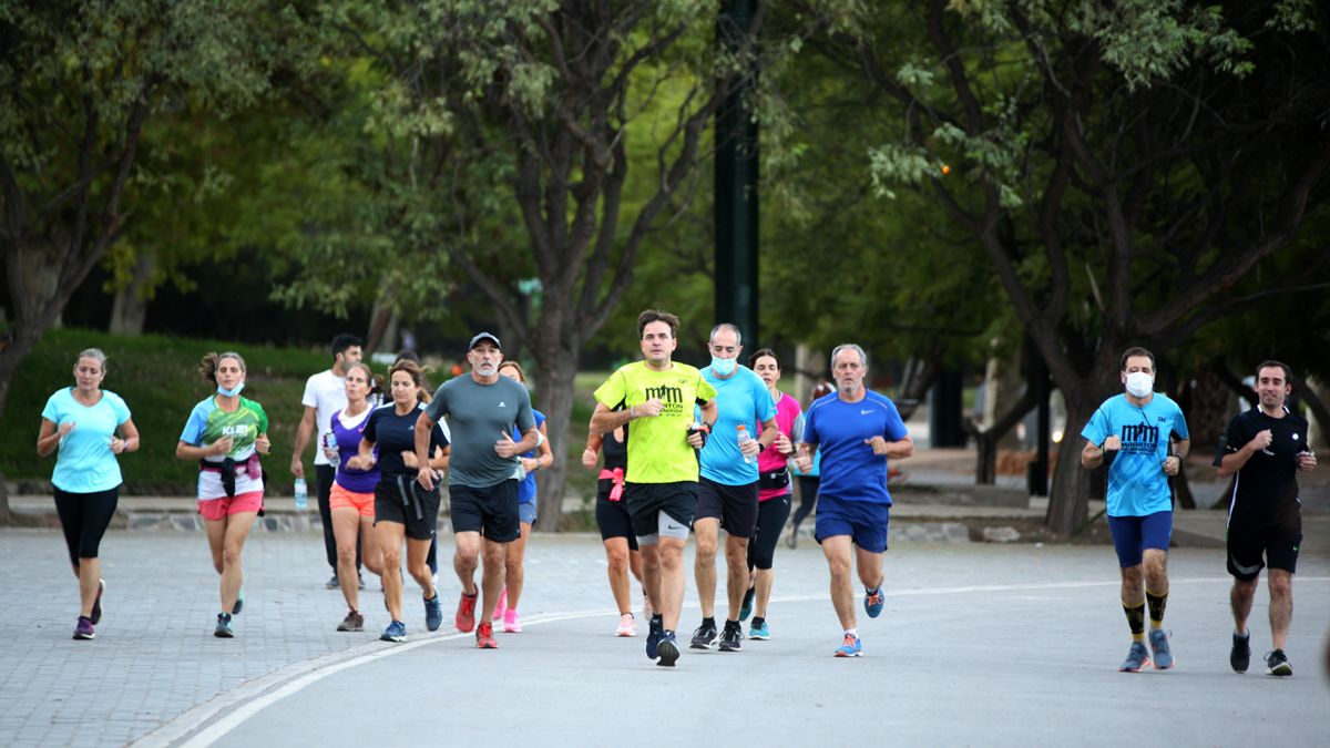 El crecimiento de los casos de coronavirius en Mendoza sigue preocupando a las autoridades provinciales ante el posible colapso del sistema sanitario.