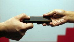Coronavirus en Mendoza: la Legislatura se sumó a la campaña de donación de celulares