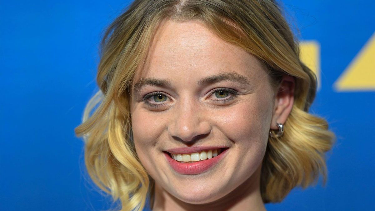La actriz Luna Wedler interpreta a Maxi Baier en la película de Netflix.