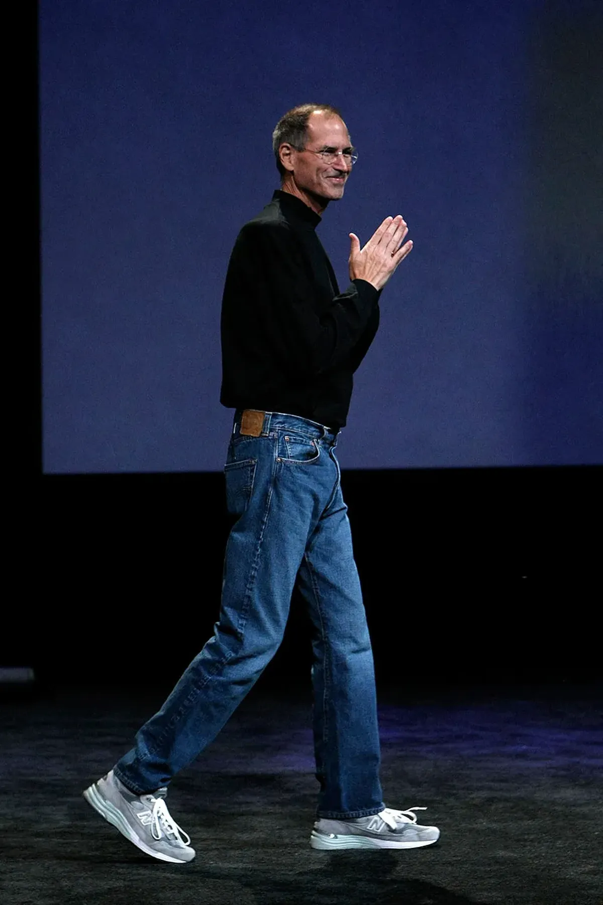 Steve Jobs era reconocido por su inteligencia. Steve Jobs era reconocido por su inteligencia.